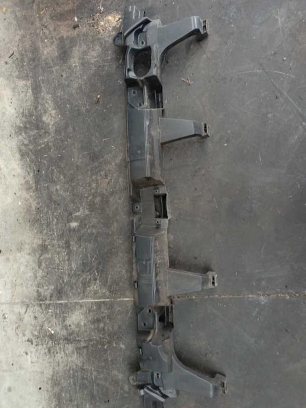 RENFORT DE PARE CHOC ARRIERE DACIA DUSTER - Vue 1